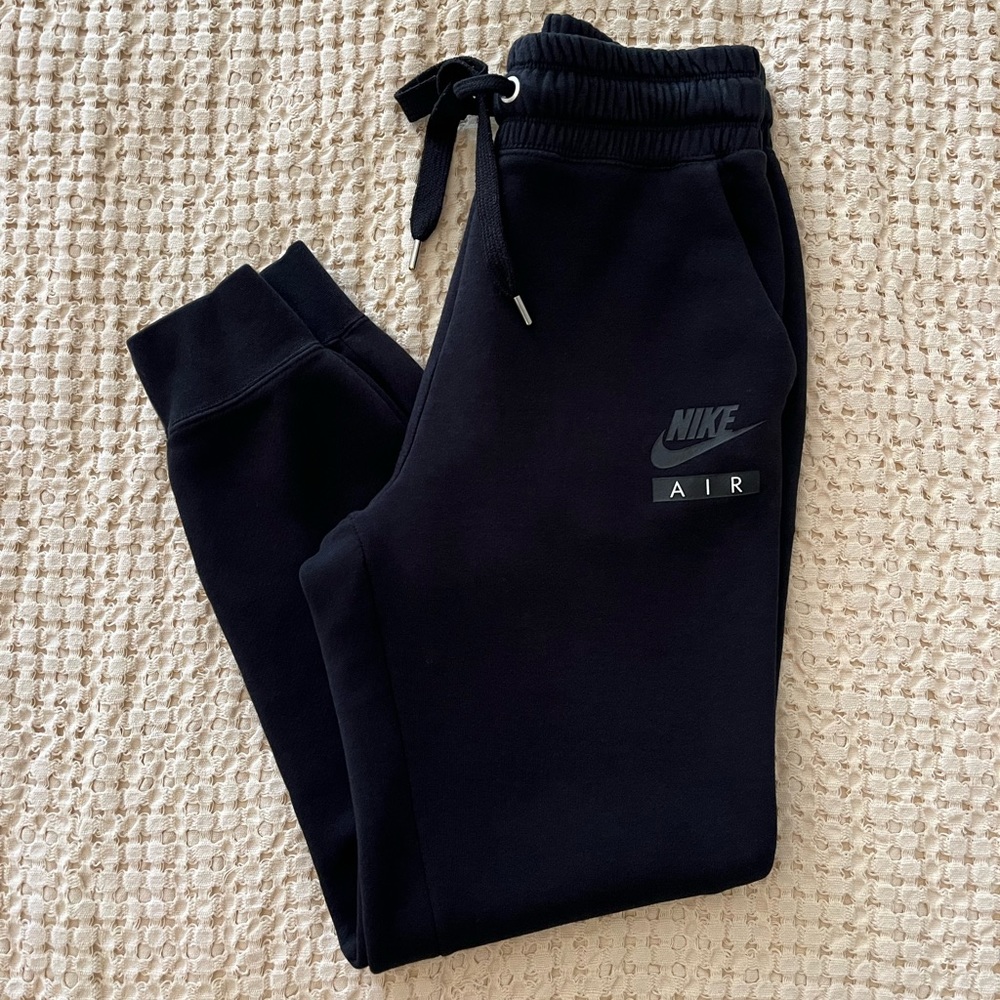 Nike • Nike Air Sweatpants